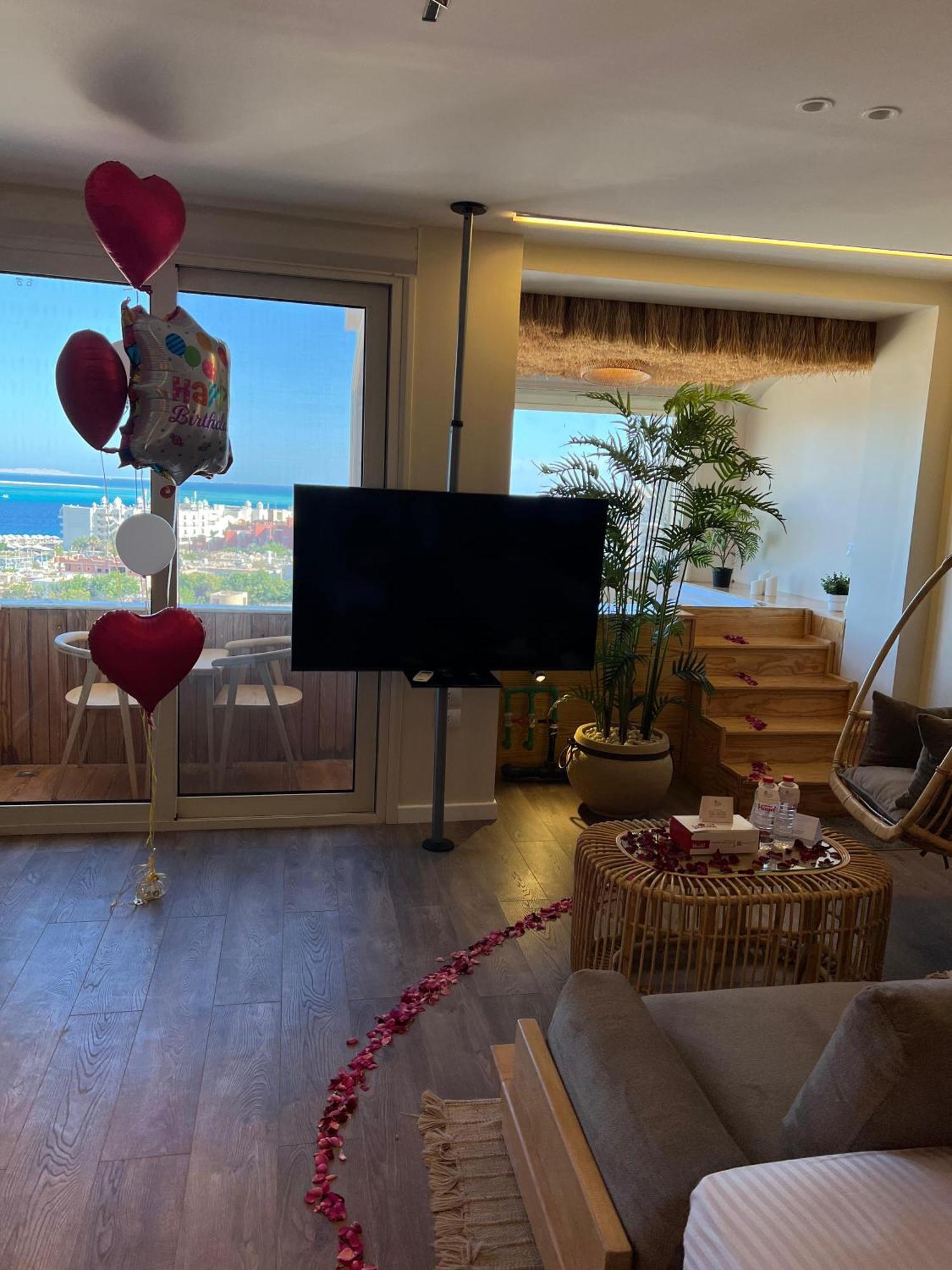 Suite 69 Hurghada Bagian luar foto
